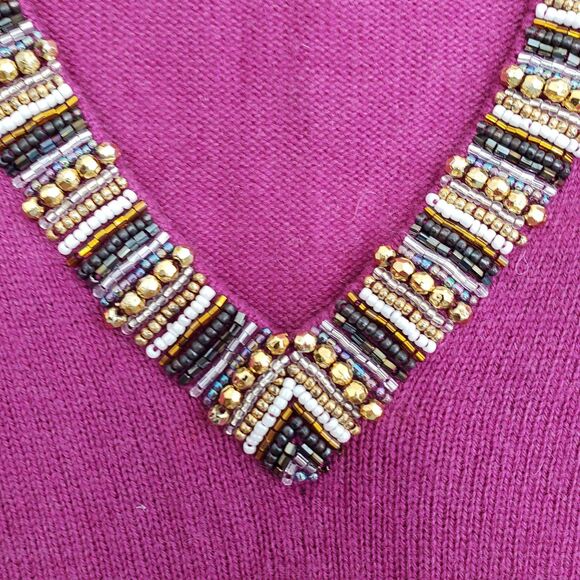 Cullen Women's 100% Cashmere V-neck Sweater, Decorative Neckline, Size Small - Picture 4 of 8